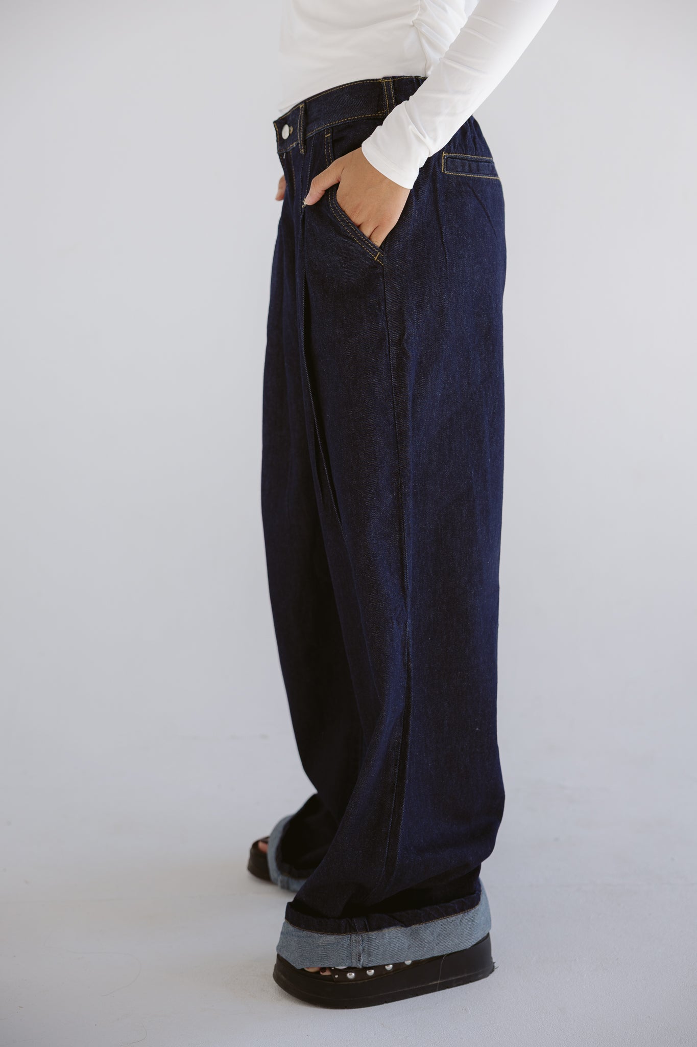 So In Denim Pants Dark Blue - AB ESSENTIALS
