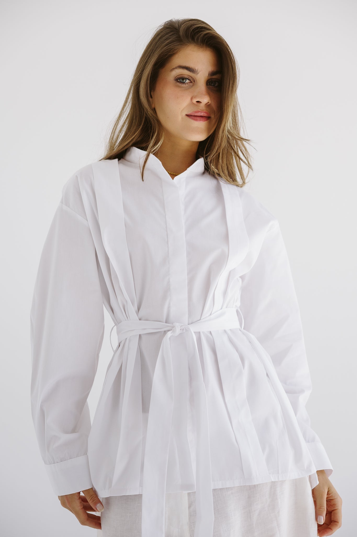 Star Girl Shirt White - AB ESSENTIALS