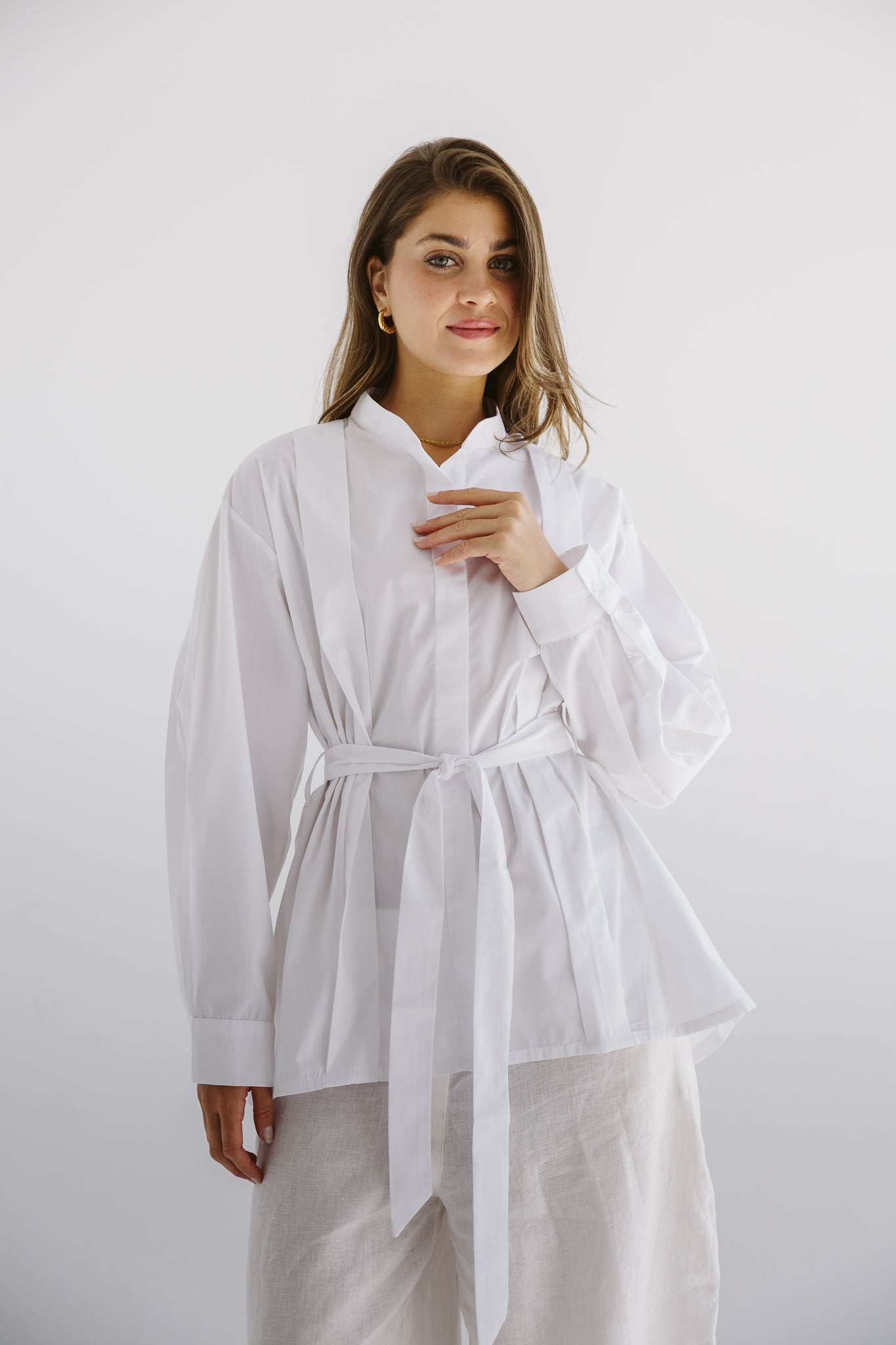 Star Girl Shirt White - AB ESSENTIALS