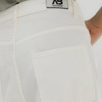 Straight Leg Jeans Off White - AB ESSENTIALS