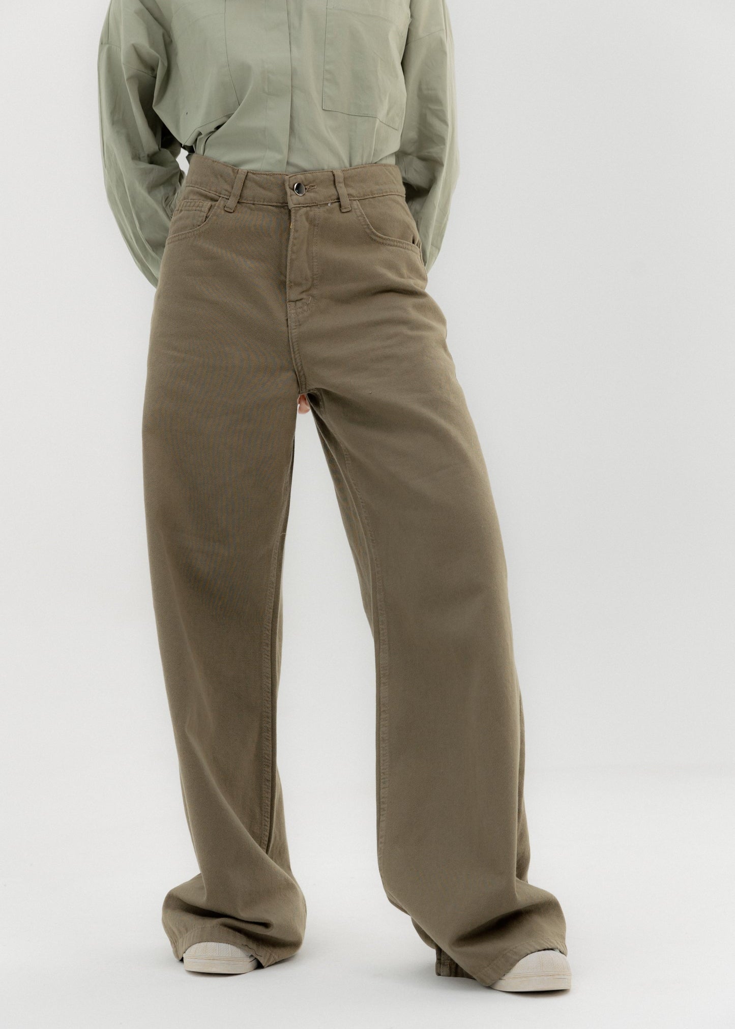 Straight Leg Jeans Olive - AB ESSENTIALS