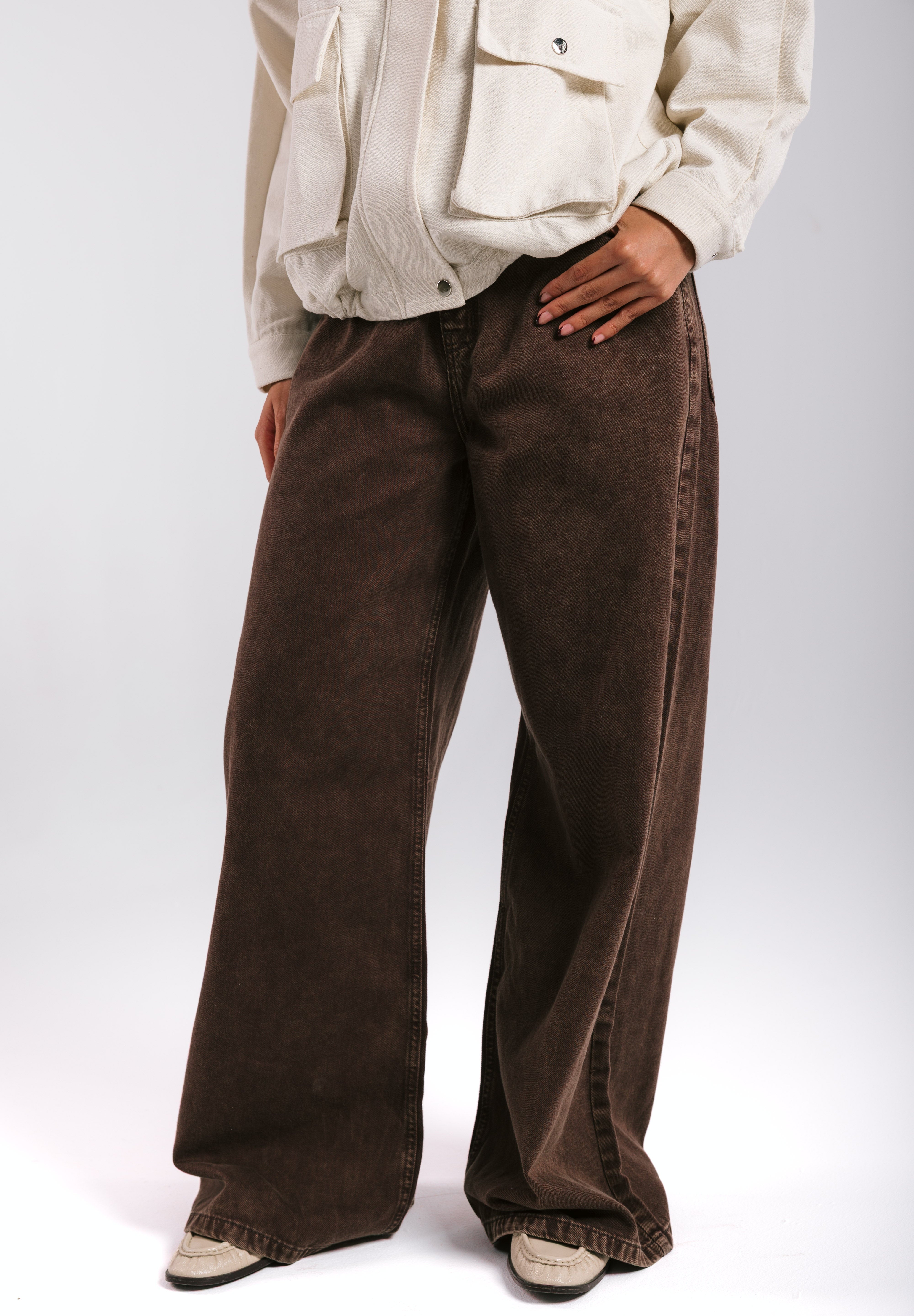 Straight Leg Jeans Washed Brown - AB ESSENTIALS