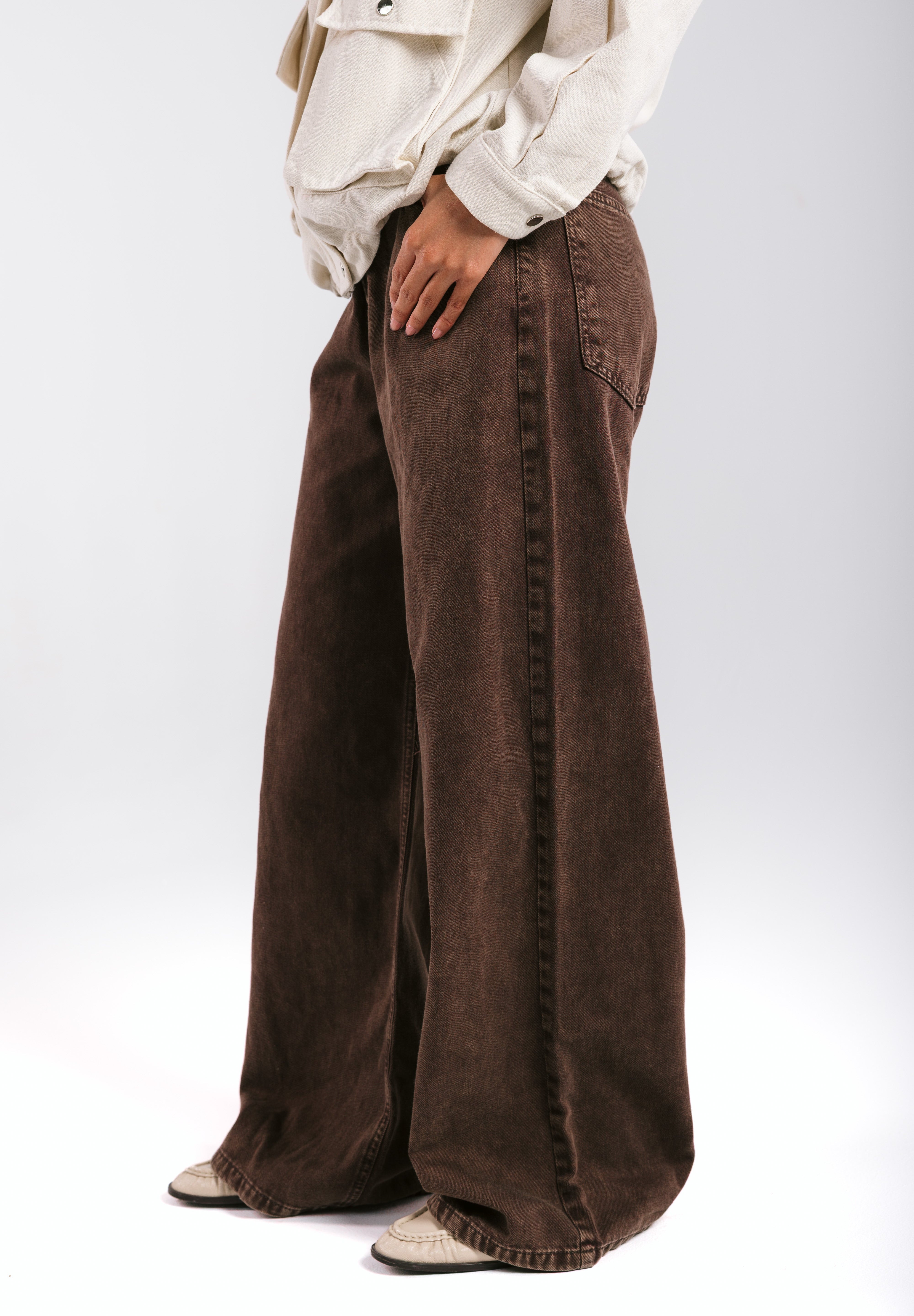 Straight Leg Jeans Washed Brown - AB ESSENTIALS