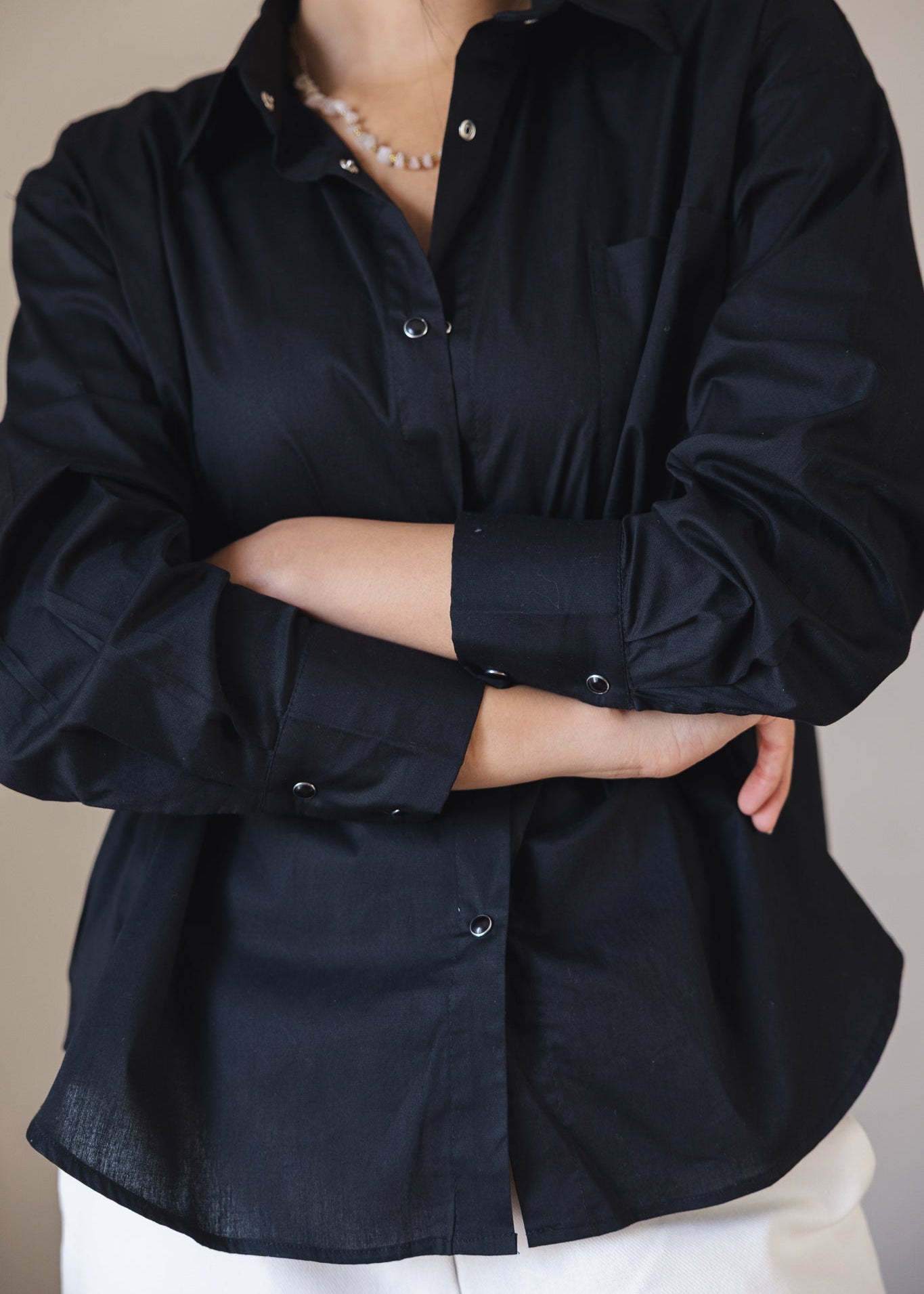 The Perfect Shirt Black - AB ESSENTIALS