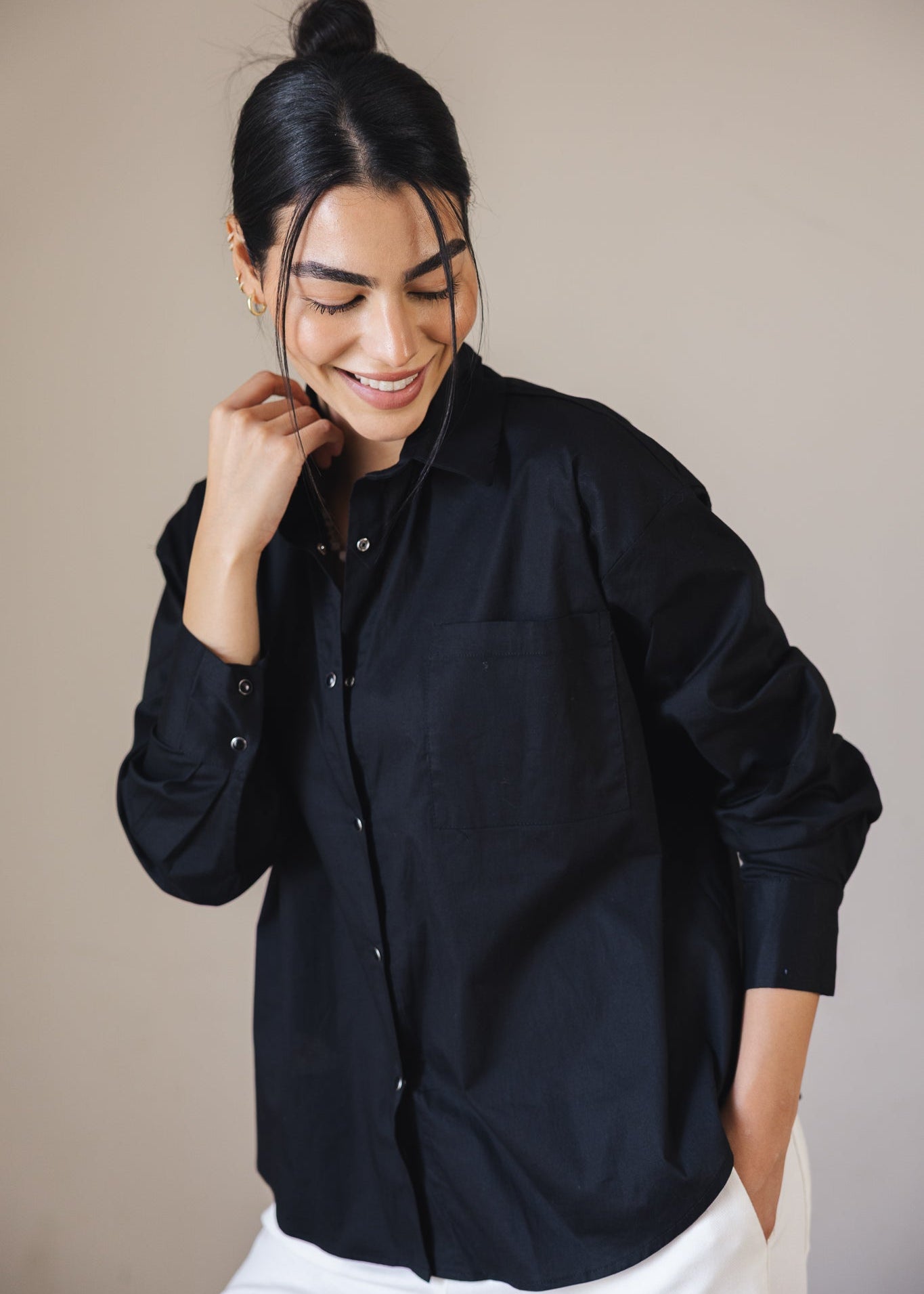 The Perfect Shirt Black - AB ESSENTIALS