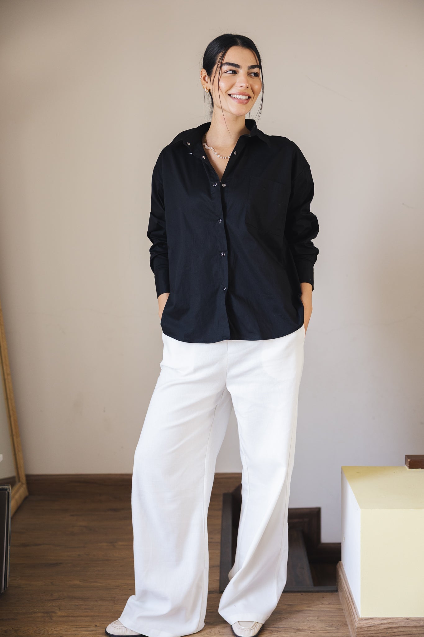 The Perfect Shirt Black - AB ESSENTIALS