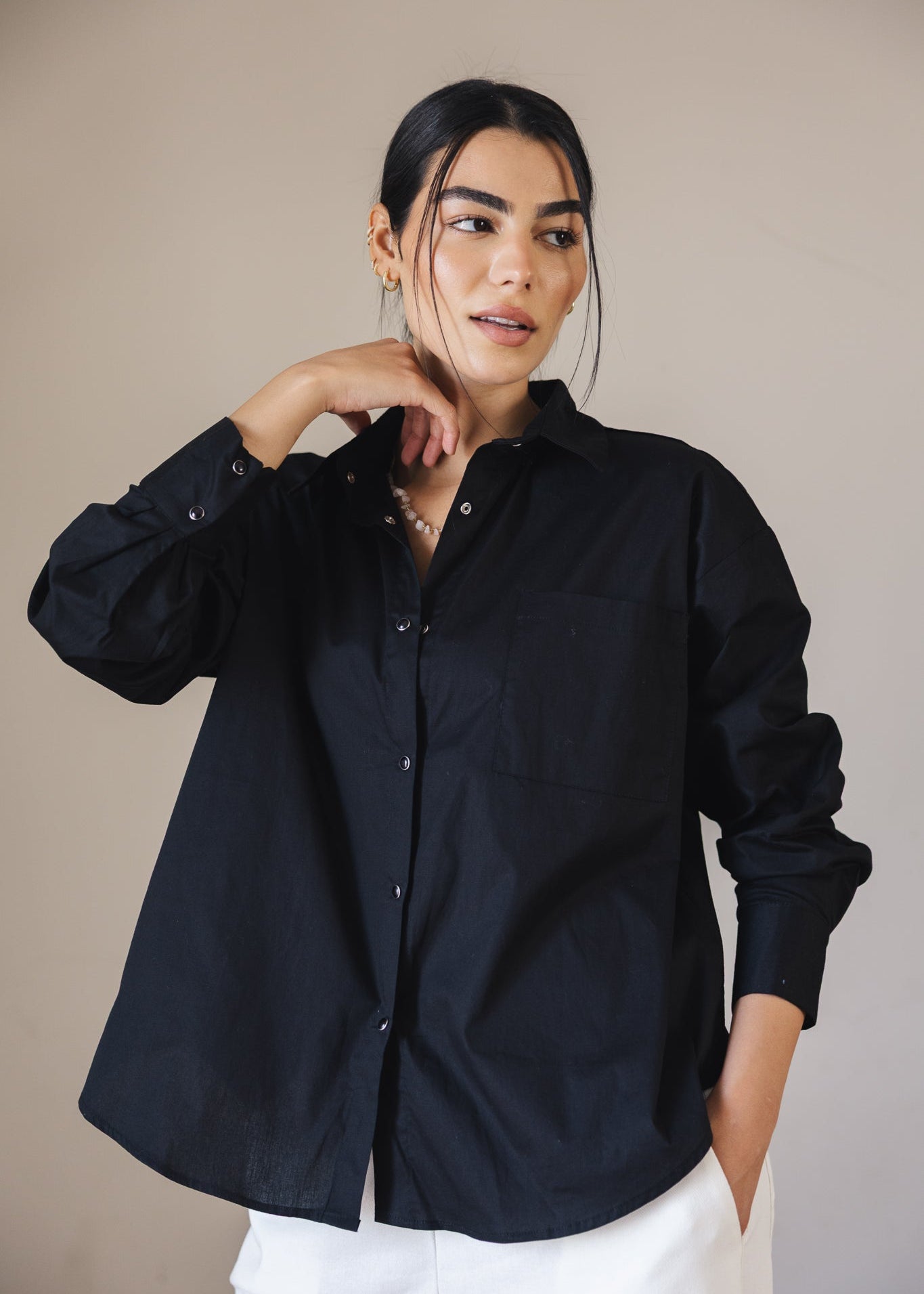 The Perfect Shirt Black - AB ESSENTIALS