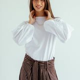 Unlike Top White - AB ESSENTIALS