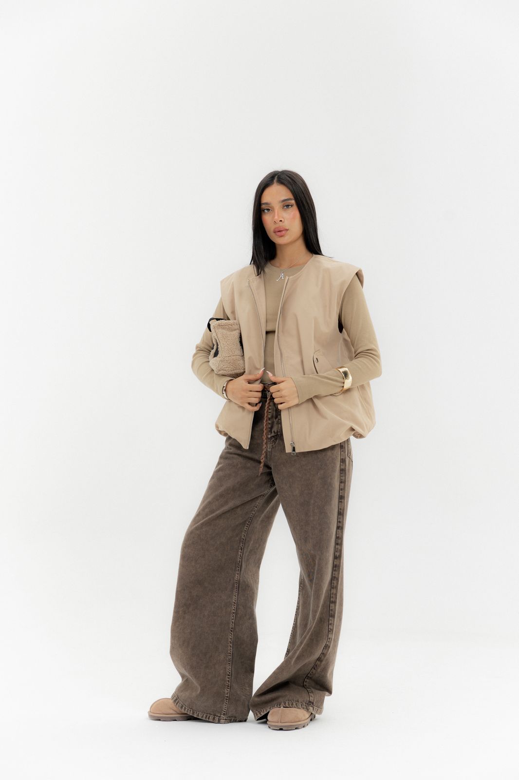 Vesto Beige - AB ESSENTIALS