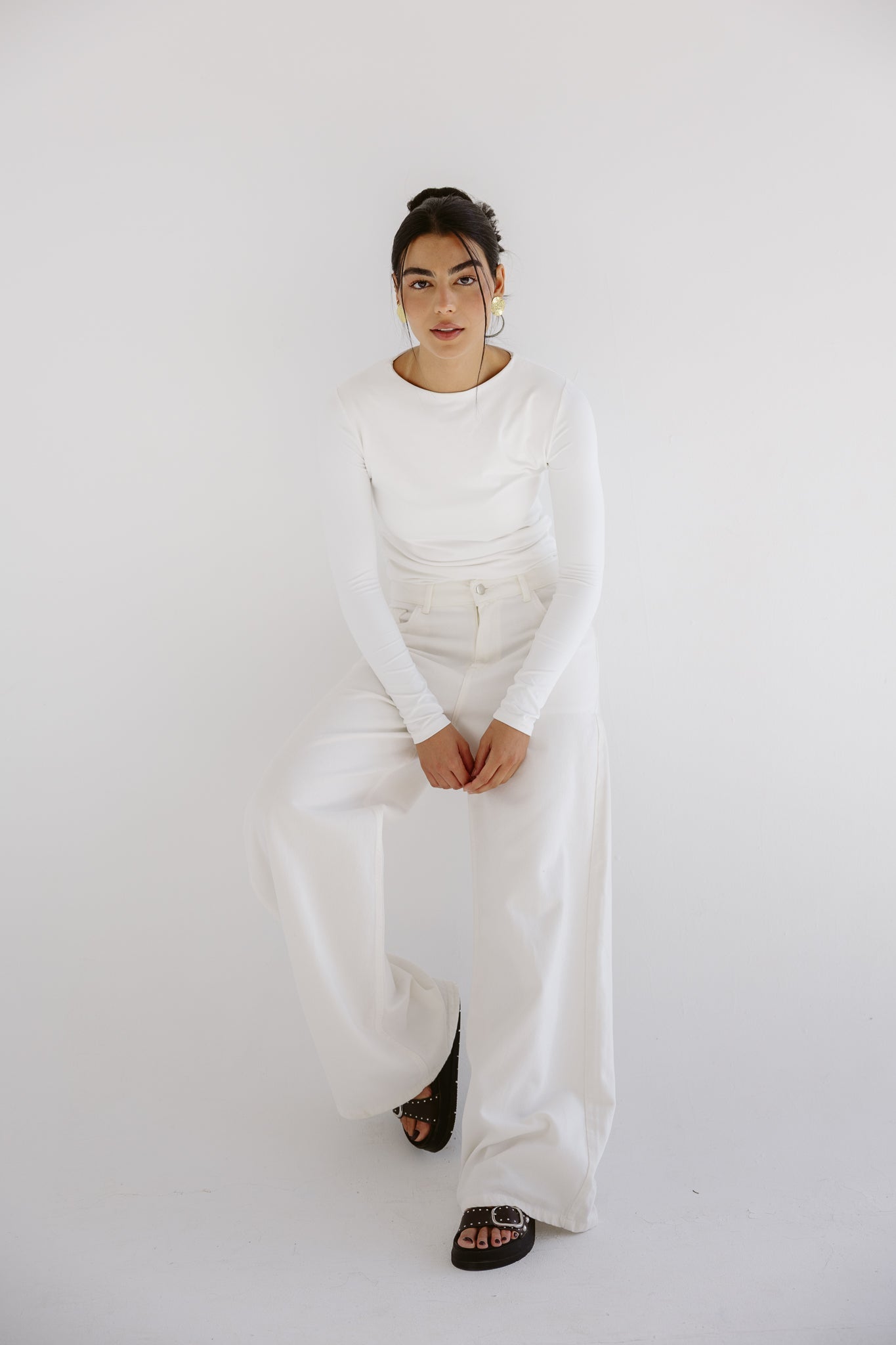 White Denim Pants - AB ESSENTIALS