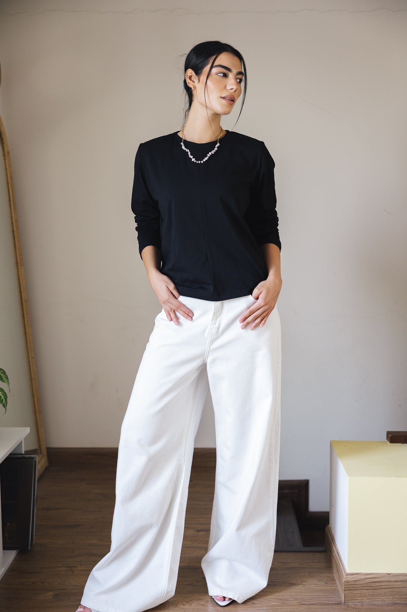 White Denim Pants - AB ESSENTIALS