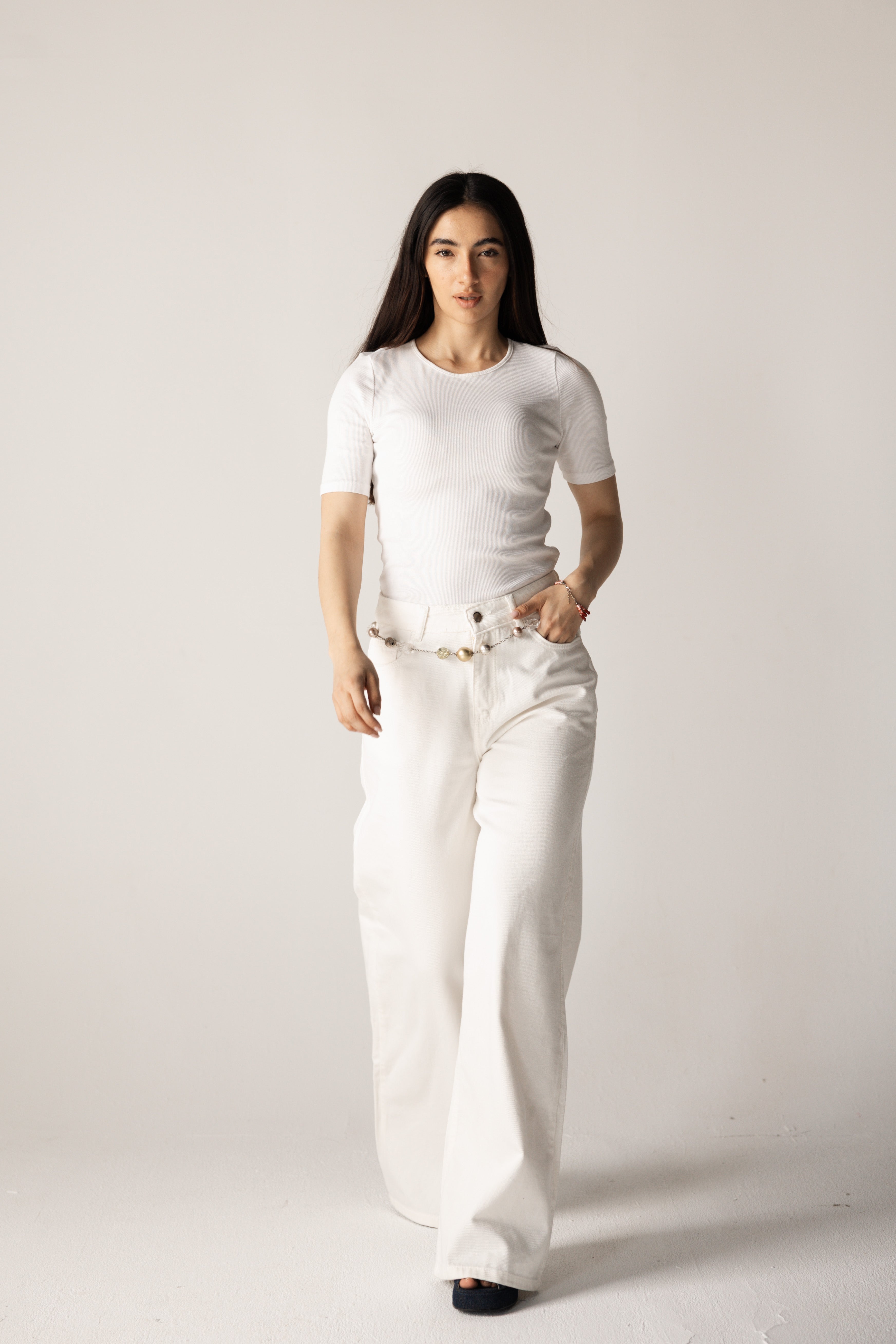 White Denim Pants - AB ESSENTIALS