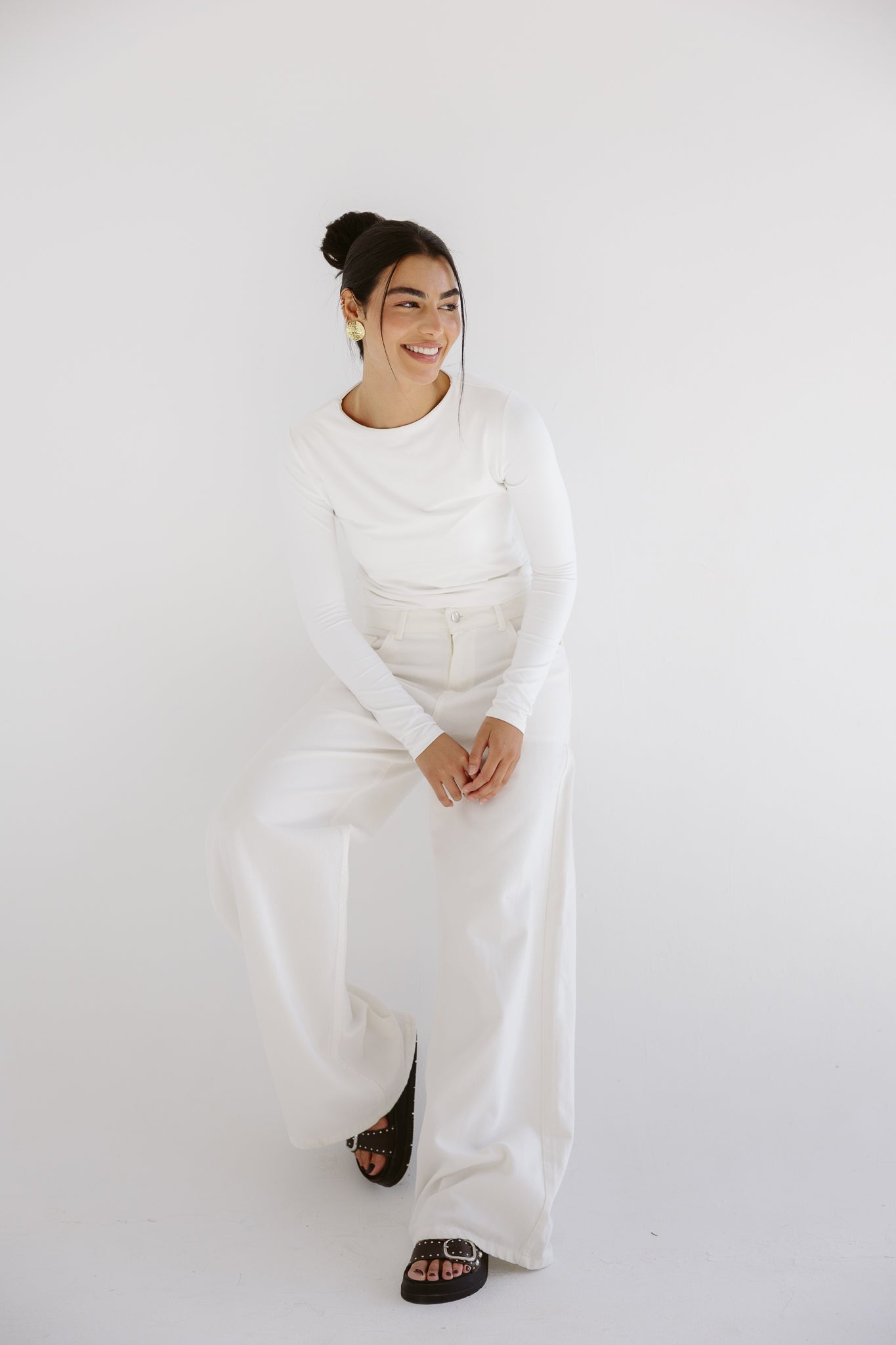 White Denim Pants - AB ESSENTIALS