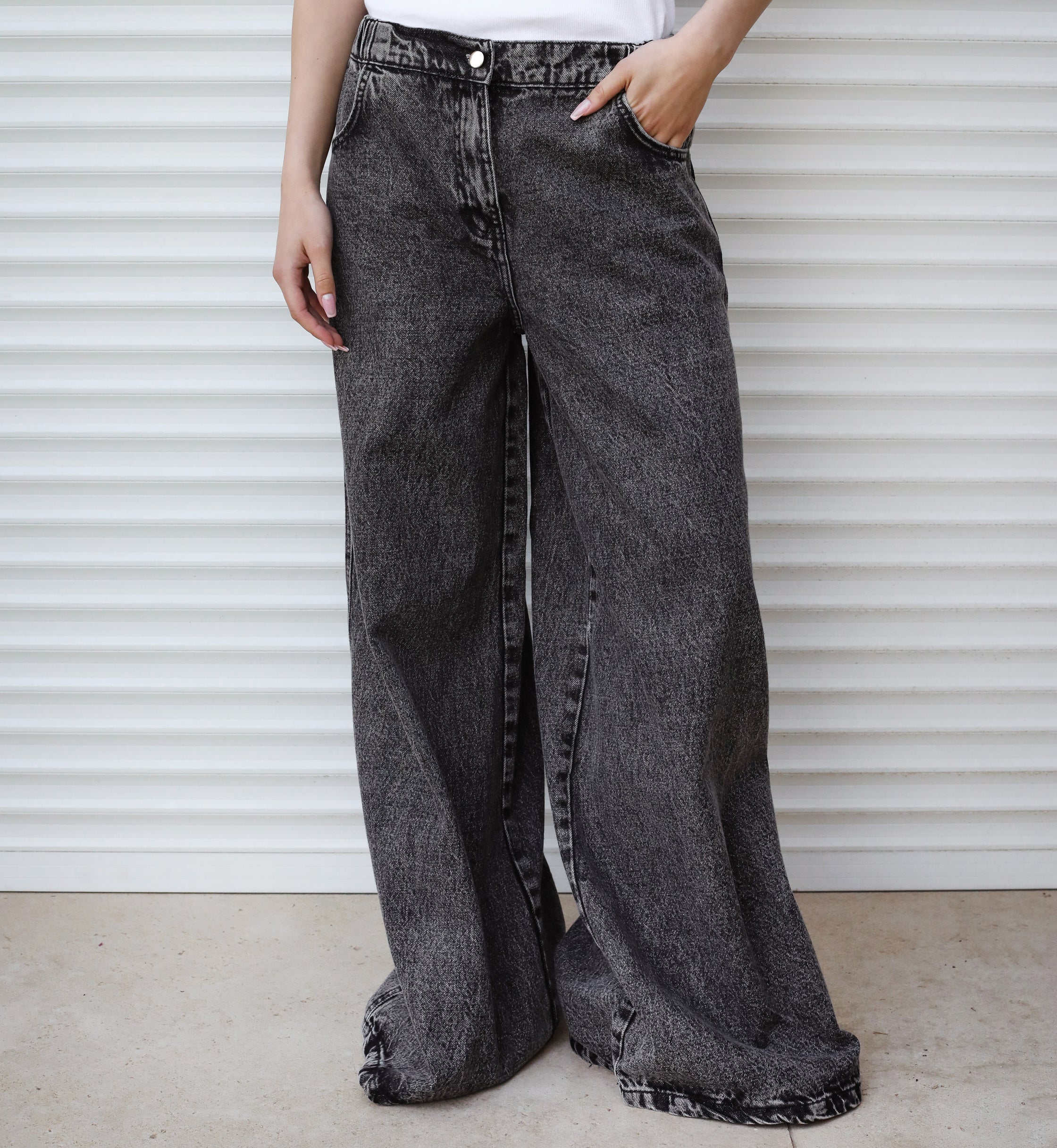 Wide Legs Jeans Pants Black - AB ESSENTIALS