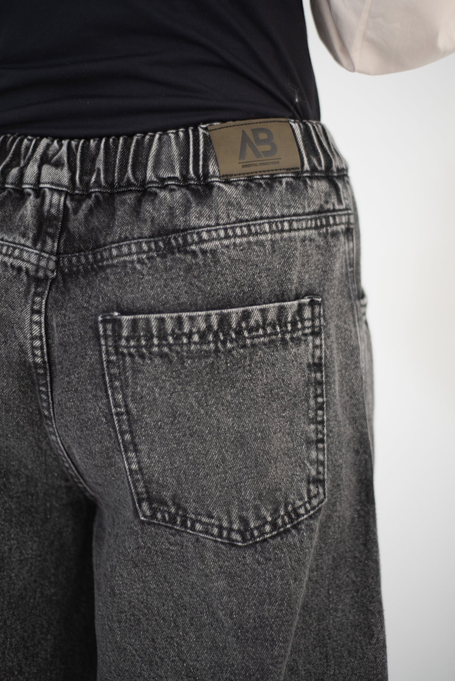 Wide Legs Jeans Pants Black - AB ESSENTIALS