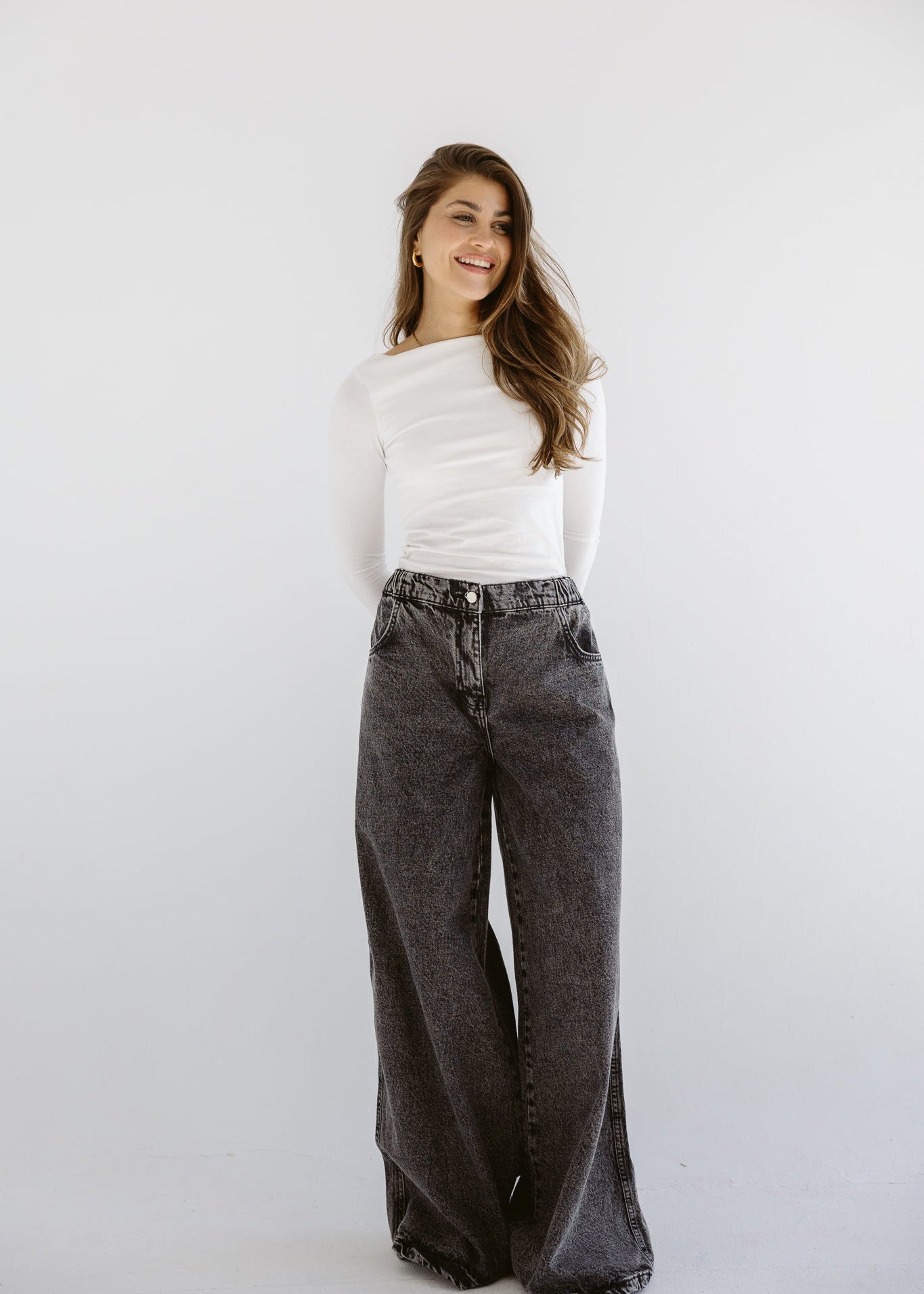 Wide Legs Jeans Pants Black - AB ESSENTIALS