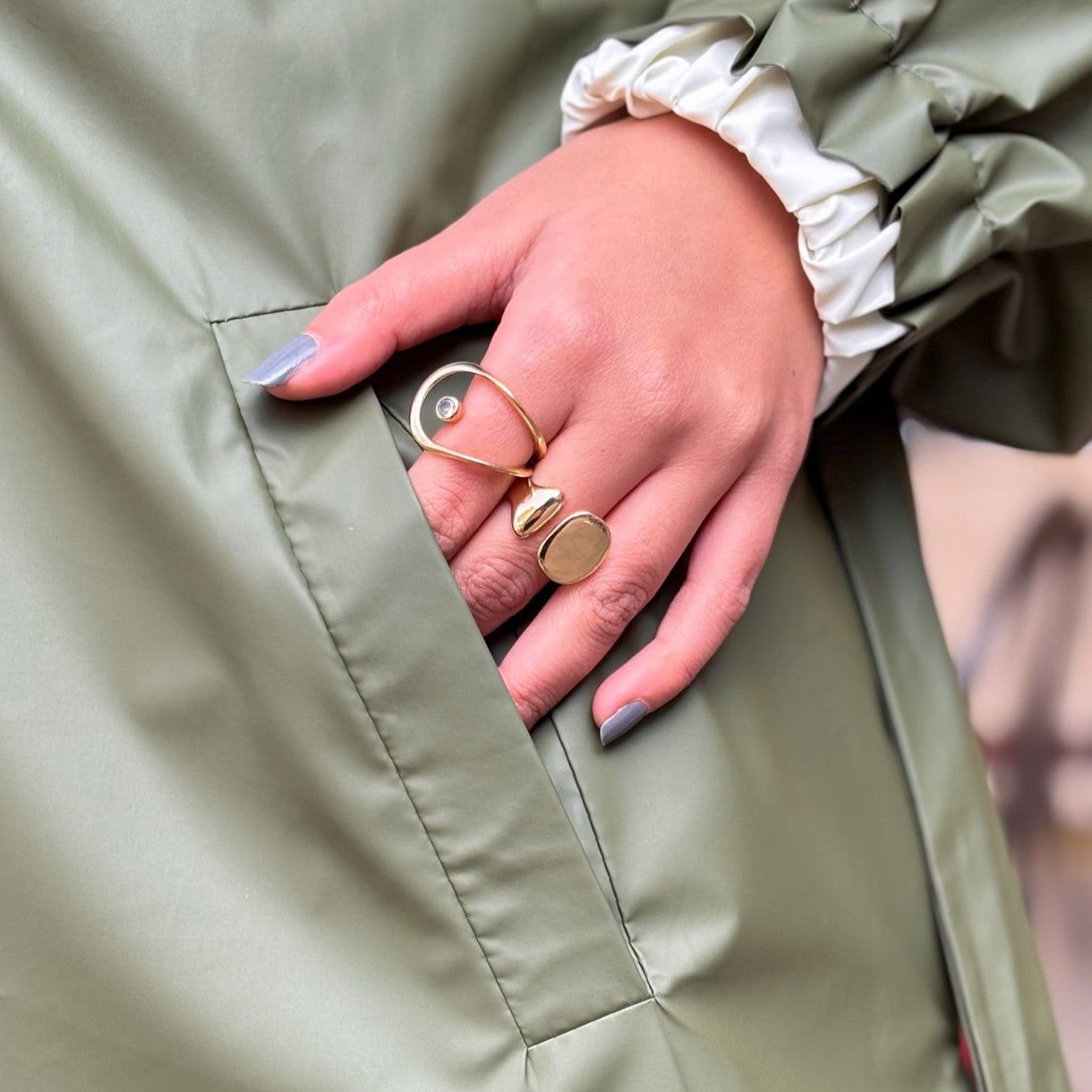 Windbreaker Coat Olive - AB ESSENTIALS