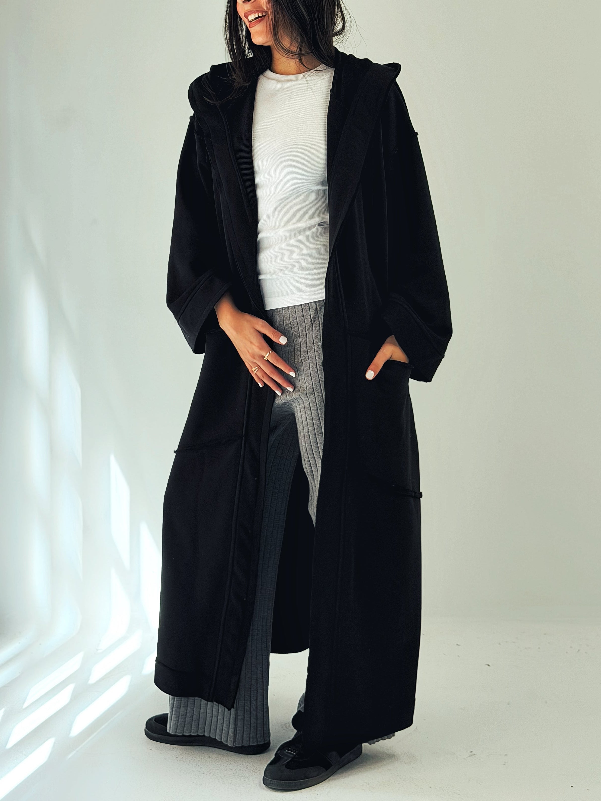 Winter Hug Coat Black - AB ESSENTIALS
